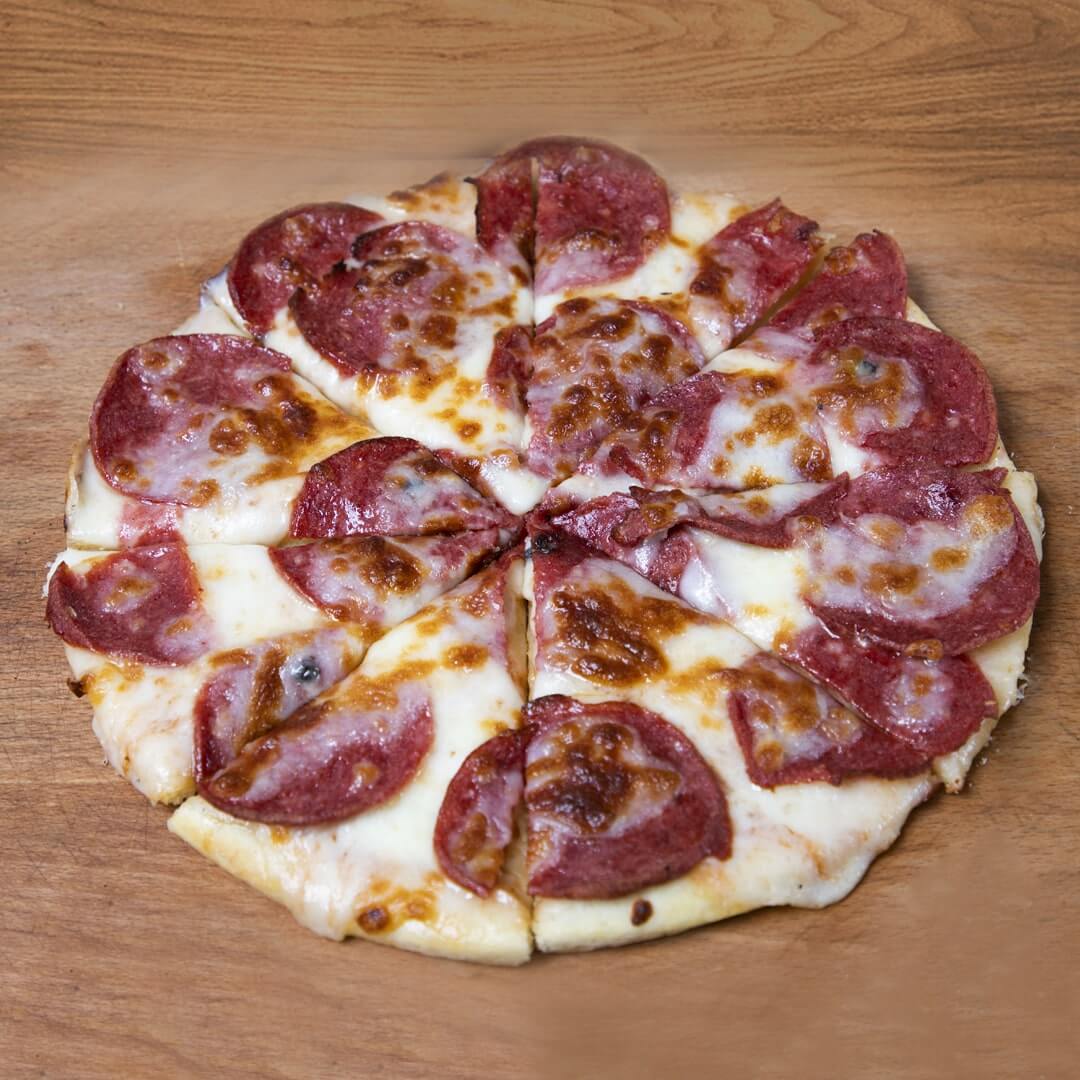 پیتزا پپرونی مخصوص